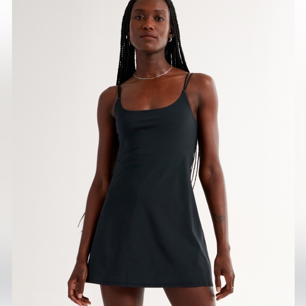 Abercrombie & Fitch Traveler Mini Dress in Black XS